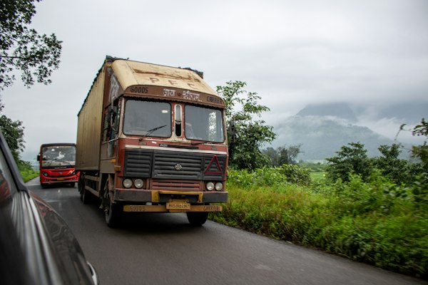 Surat to Nagpur Daily Transport